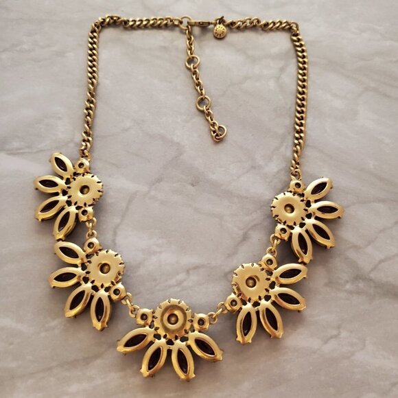 💖 J.Crew Dark Maroon Red Rhinestone Crystal Pave Fan Cluster Statement Necklace - Picture 8 of 13